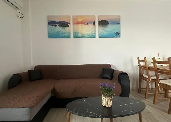 Apartman La Playa Năvodari